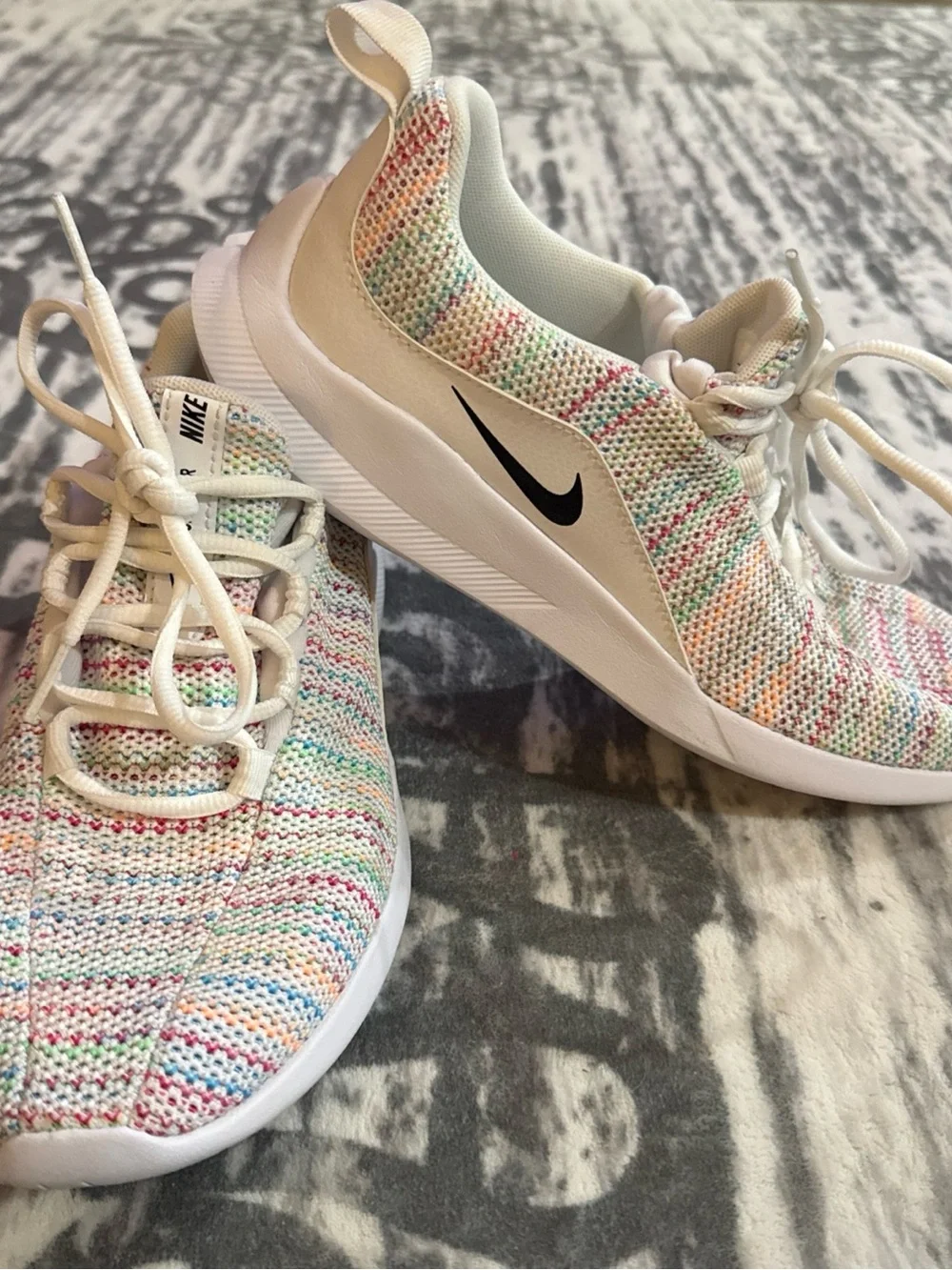Nike Kids Multicolor Knit Sneakers with White Laces
